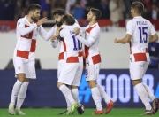 开云体育官网-欧国联夺冠热门球队遭遇大考验，实力究竟如何？