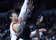 开云体育APP下载-热火翻盘山西队，王哲林统治全场