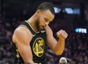 开云-包含勇士惊险胜爵士，完成惊天大逆转的词条