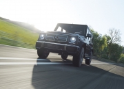 开云体育app-聚光灯下的哈登与稳如磐石的鹈鹕，舞台越大，光芒越盛