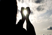 开云平台-当紫金军团遇上日耳曼战车：一场改写体育商业版图的跨界烽烟