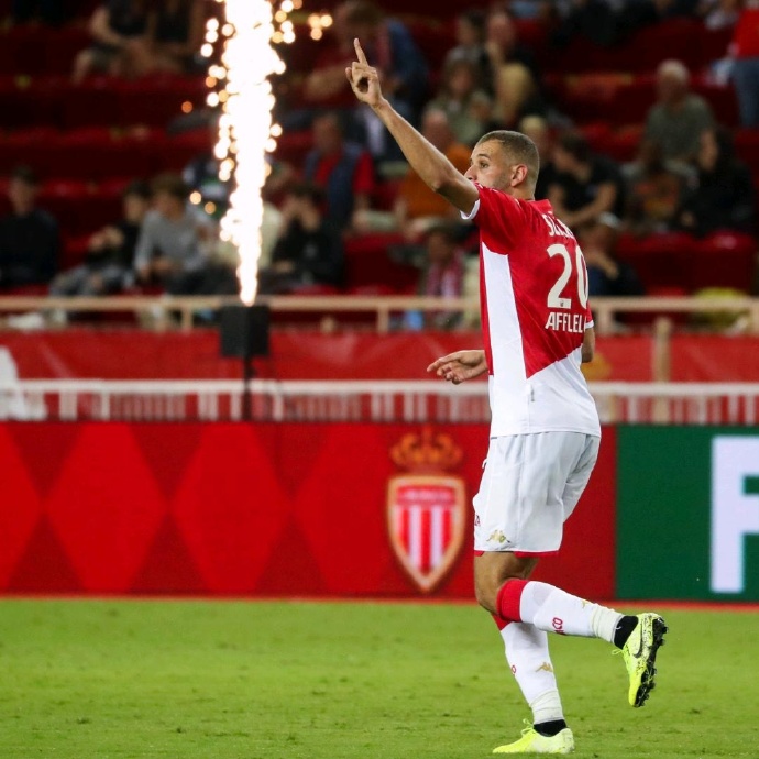 摩纳哥队取得一场胜利，继续追赶领头羊