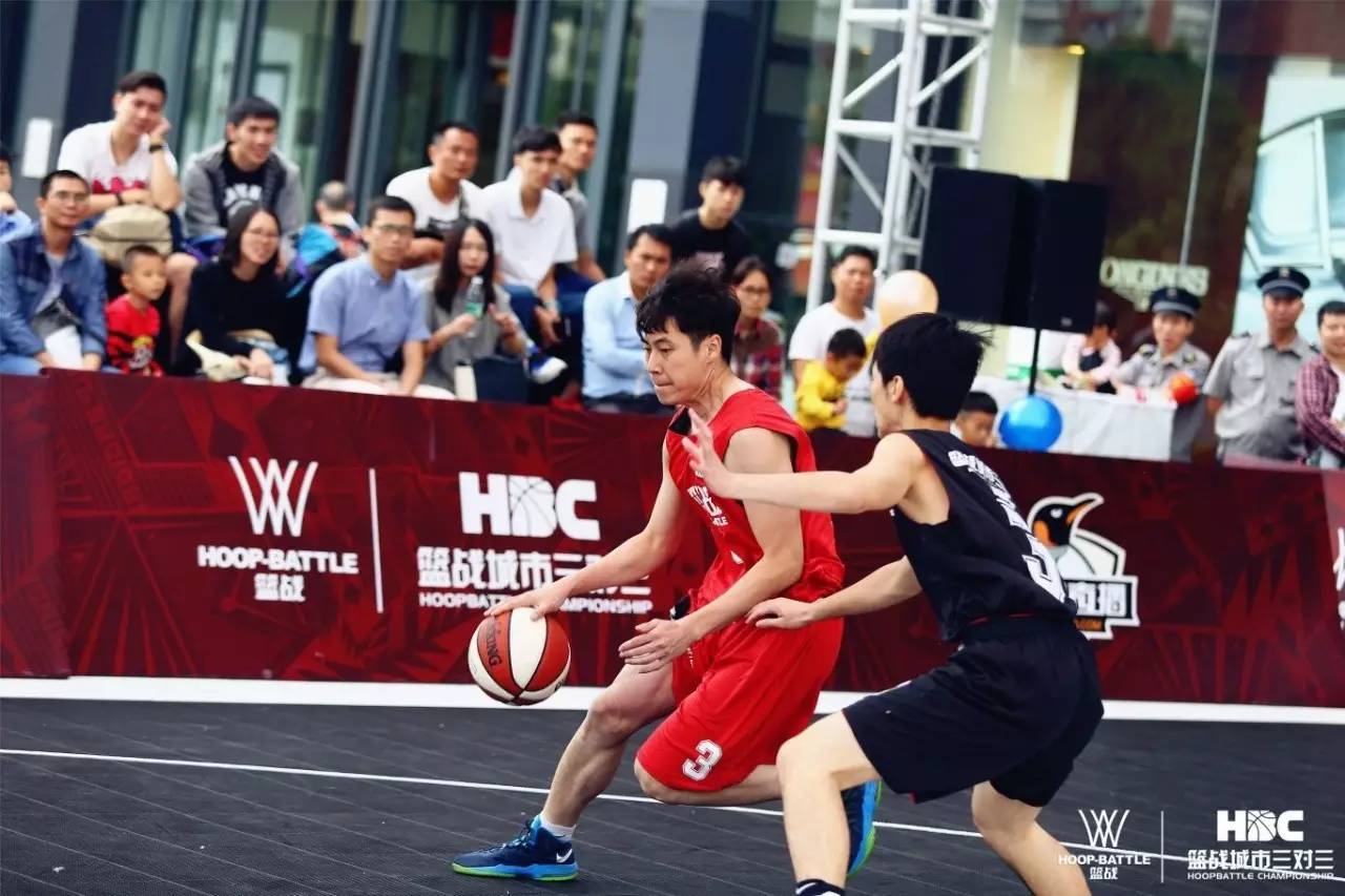 国内联赛豪门过招,实力对决火药味十足的简单介绍 国内联赛豪门过招,实力对决火药味十足的简单介绍