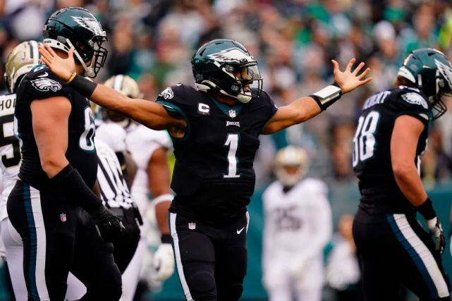 关于澳洲篮球联赛总决赛开打猎鹰队力压对手获冠军的信息