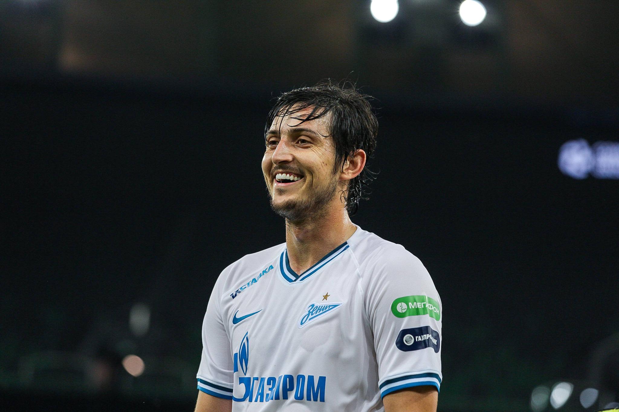 阿拉维斯前锋独中两元,助球队轻松取胜的简单介绍 阿拉维斯前锋独中两元,助球队轻松取胜的简单介绍