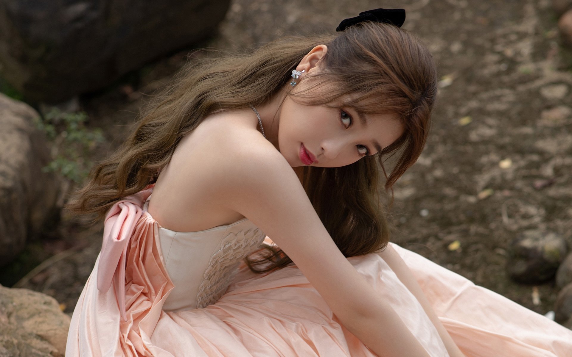 王朝铁骑冲垮魔法之城，当淬火的乔治成为破局之钥